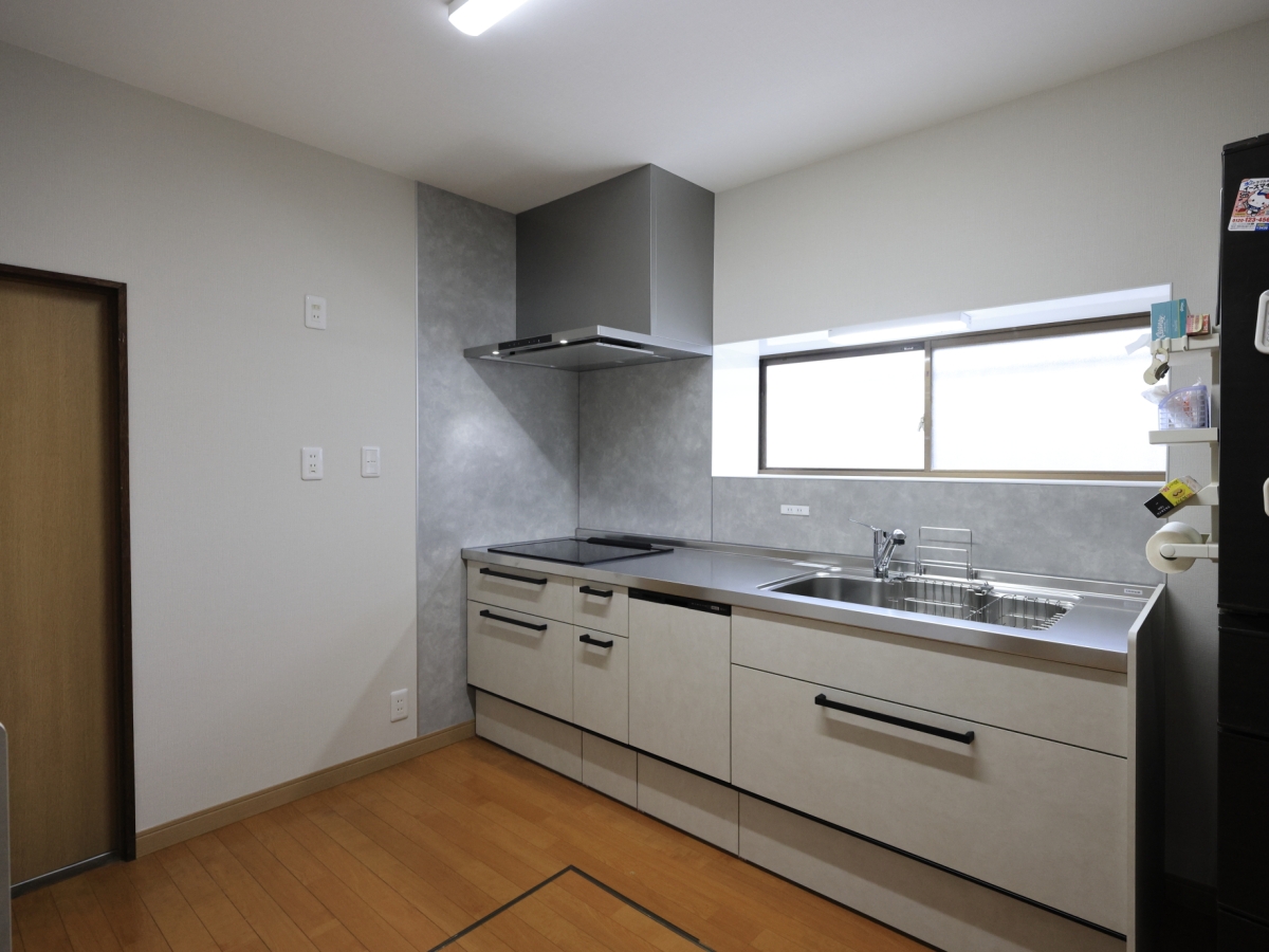 ペットと心地よく暮らす、使いやすいキッチンへ