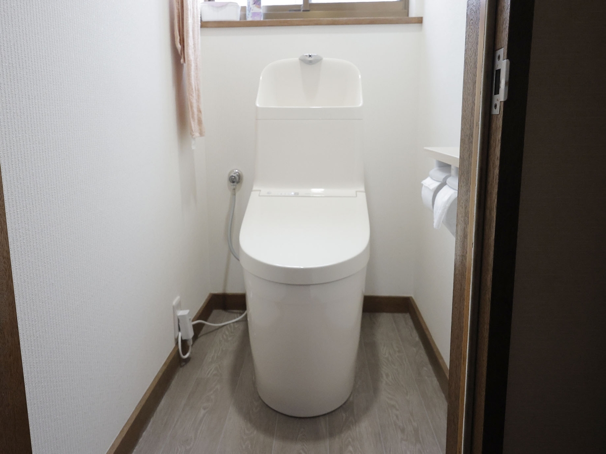 1階・2階トイレの同時リフォーム